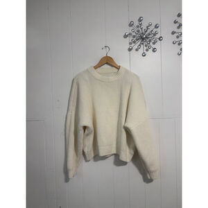 Women's Abercrombie & Fitch Cream Ribbed Crew Neck Sweater XL